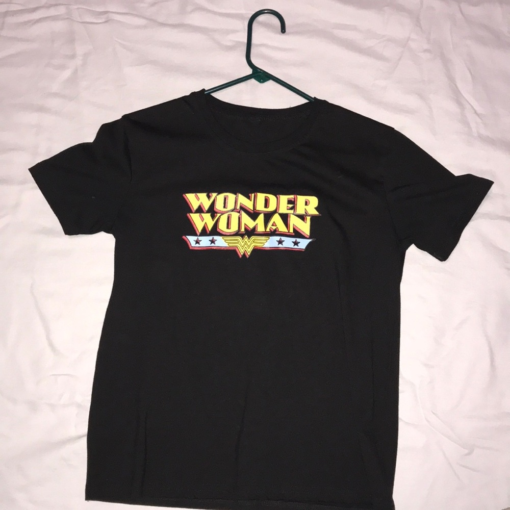 Black Wonder Woman T-shirt